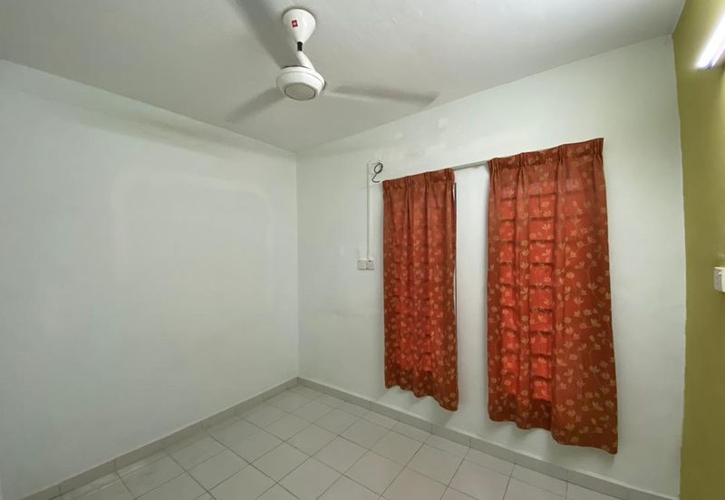 Bandar Menjalara (Desa Seri Mahkota)