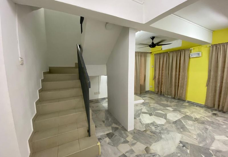 Bandar Menjalara (Desa Seri Mahkota)