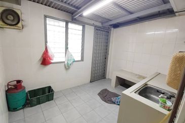 Bandar Menjalara (Desa Seri Mahkota)