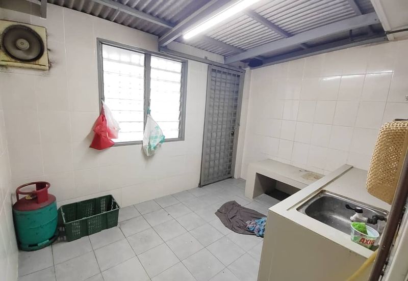 Bandar Menjalara (Desa Seri Mahkota)