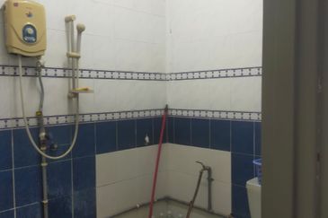 Bandar Menjalara (Desa Seri Mahkota)