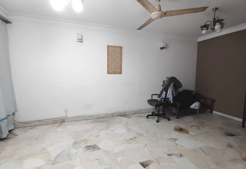 Bandar Menjalara (Desa Seri Mahkota)