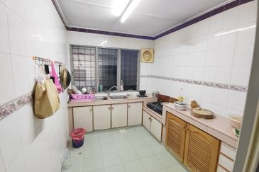 Bandar Menjalara (Desa Seri Mahkota)