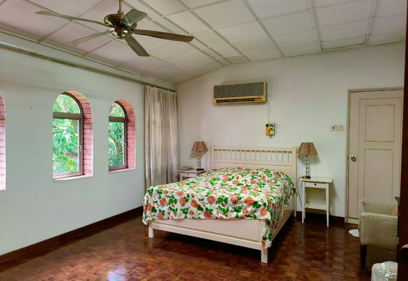 Taman Million (Million Garden)