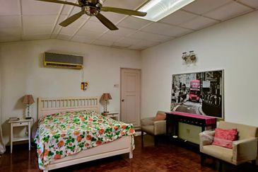 Taman Million (Million Garden)