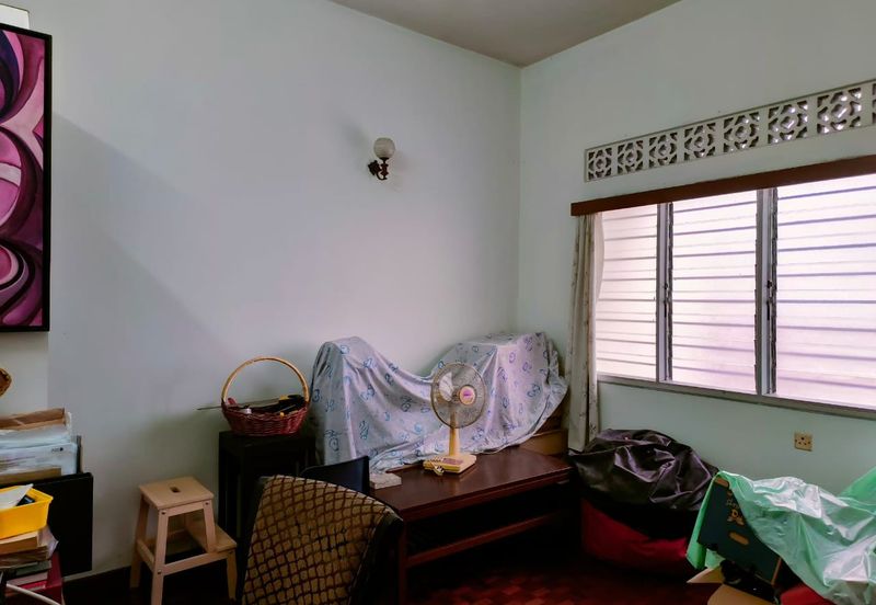 Taman Million (Million Garden)