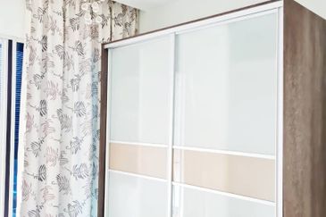 First Residence (Residensi Unggul)