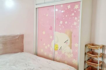 First Residence (Residensi Unggul)