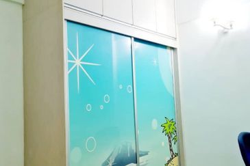 First Residence (Residensi Unggul)