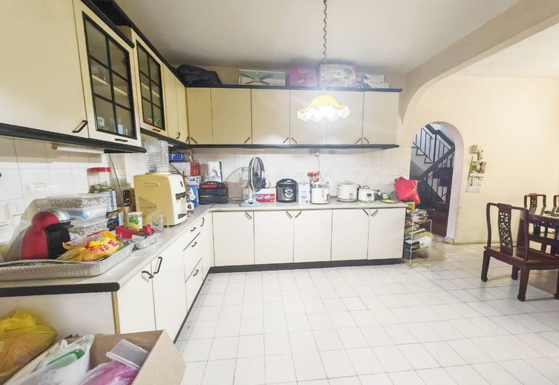 Bandar Menjalara (Desa Seri Mahkota)