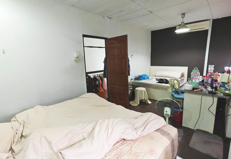 Bandar Menjalara (Desa Seri Mahkota)