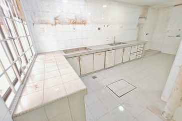 Bandar Menjalara (Desa Seri Mahkota)