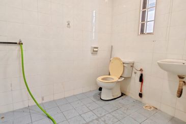 Bandar Menjalara (Desa Seri Mahkota)