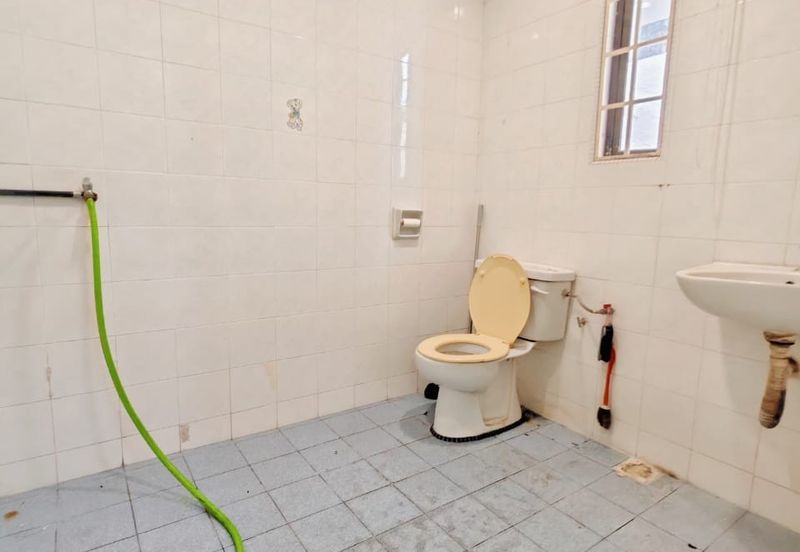 Bandar Menjalara (Desa Seri Mahkota)