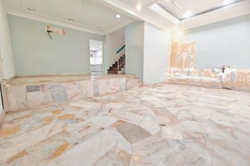 Bandar Menjalara (Desa Seri Mahkota)