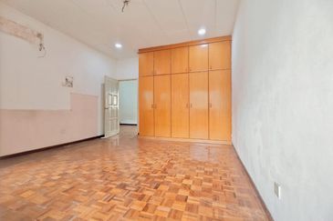 Bandar Menjalara (Desa Seri Mahkota)