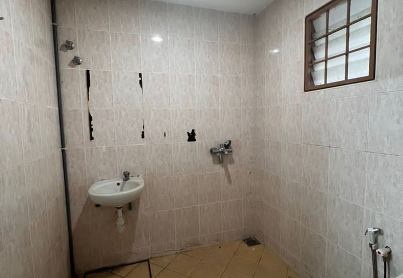 Bandar Menjalara (Desa Seri Mahkota)