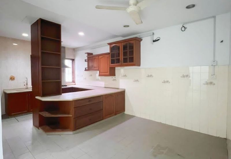 Bandar Menjalara (Desa Seri Mahkota)