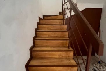 Bandar Menjalara (Desa Seri Mahkota)