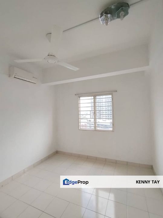 Vista Mutiara Apartment at Block A 2 car parks, Kuala Lumpur, Kepong