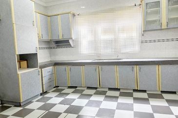 Bandar Sri Damansara SD 10-2 Storey House