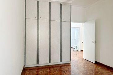 Bandar Sri Damansara SD 10-2 Storey House