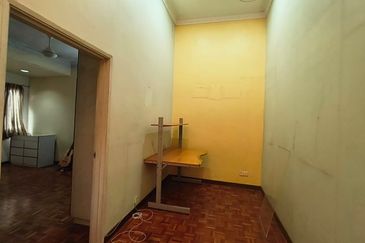 Bandar Sri Damansara SD 10-2 Storey House