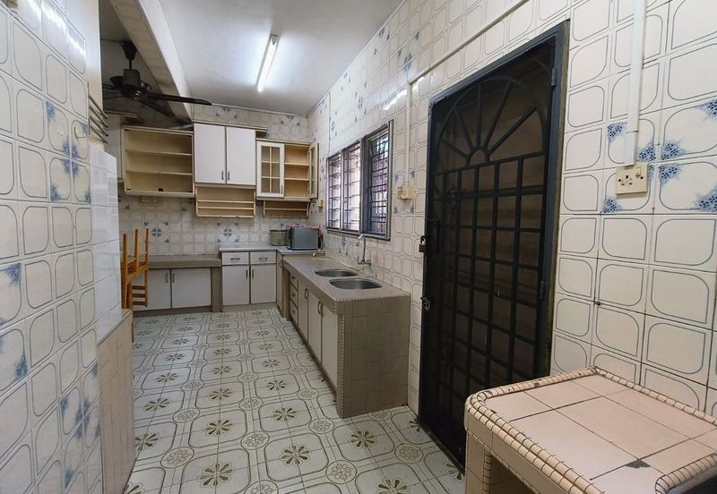 Taman Kepong (Kepong Garden)