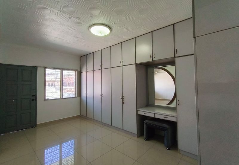 Taman Kepong (Kepong Garden)