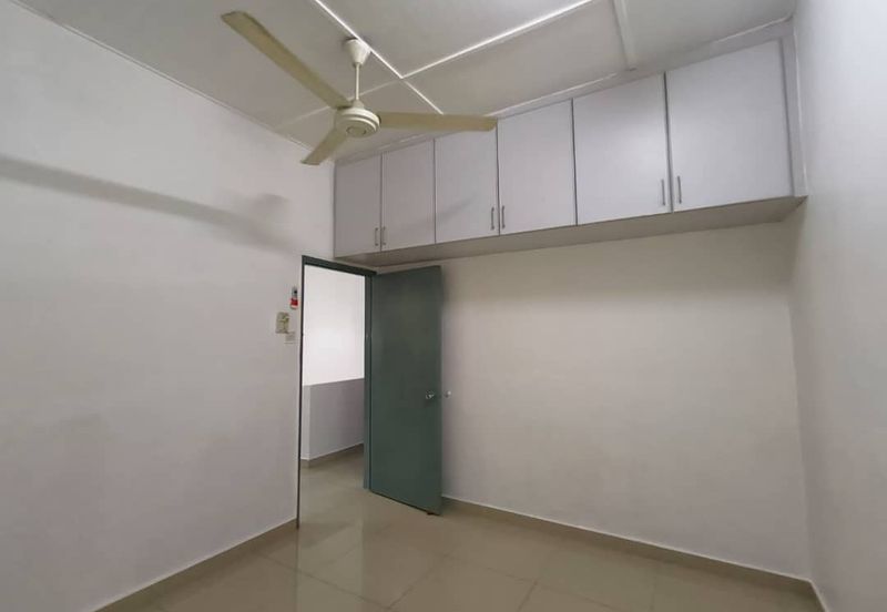 Taman Kepong (Kepong Garden)