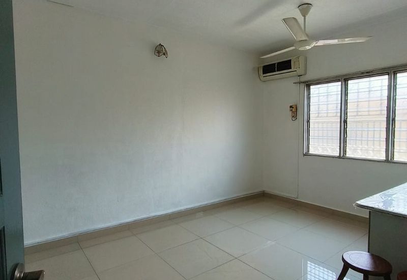 Taman Kepong (Kepong Garden)