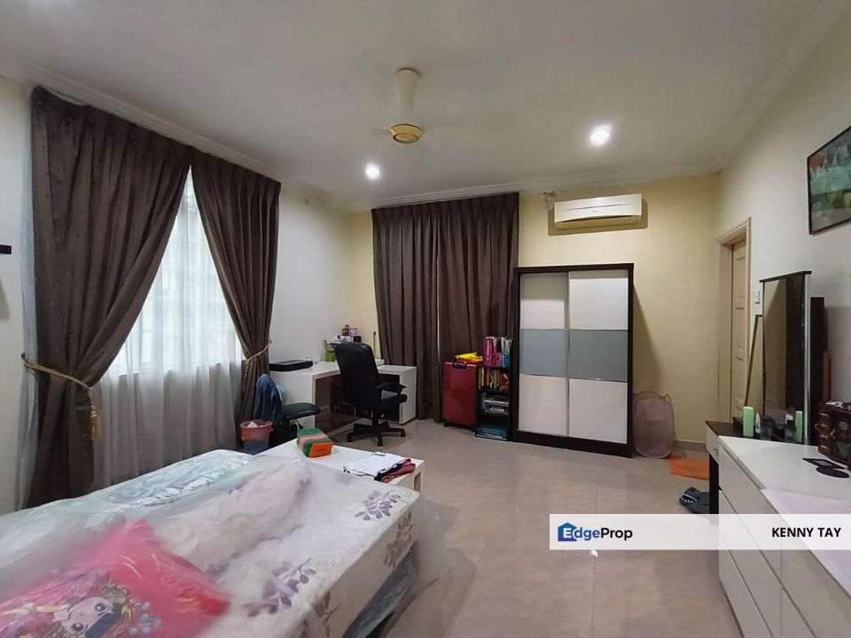 Taman Kepong 3 Storey -Bungalow, Kuala Lumpur, Kepong