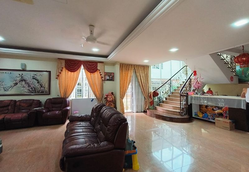 Taman Kepong (Kepong Garden)