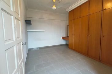 Sri Jinjang Apartment