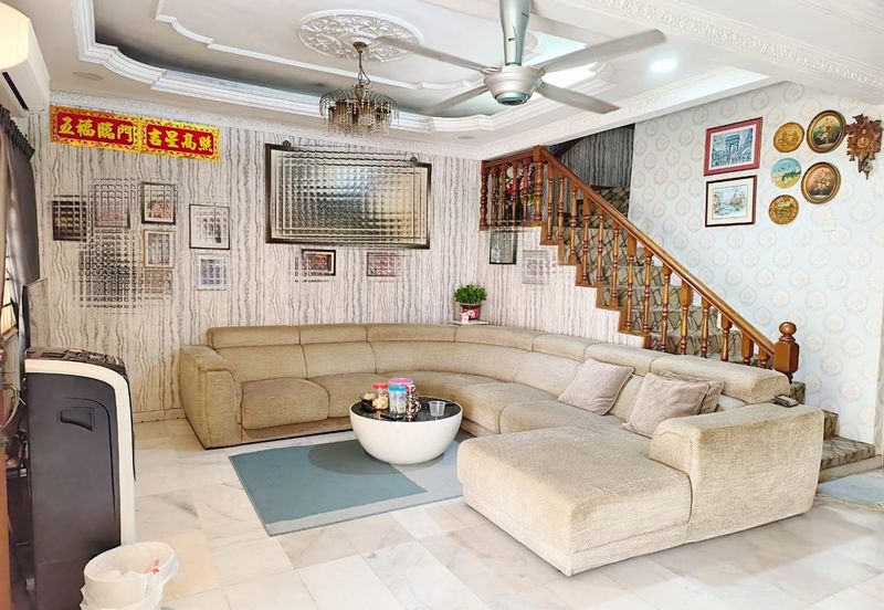 Taman Kepong (Kepong Garden)