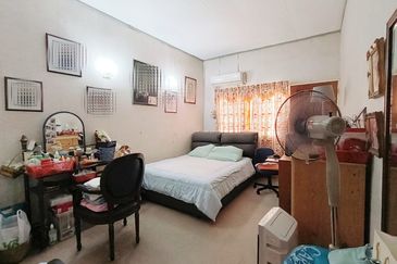 Taman Kepong (Kepong Garden)