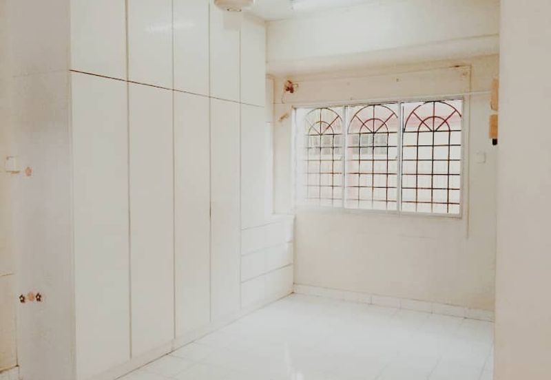 Taman Kepong (Kepong Garden)