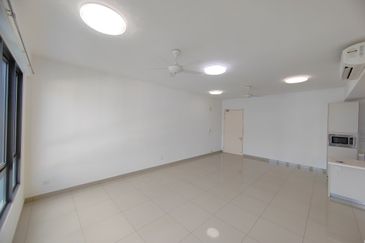 East Parc @ Menjalara