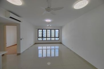 East Parc @ Menjalara