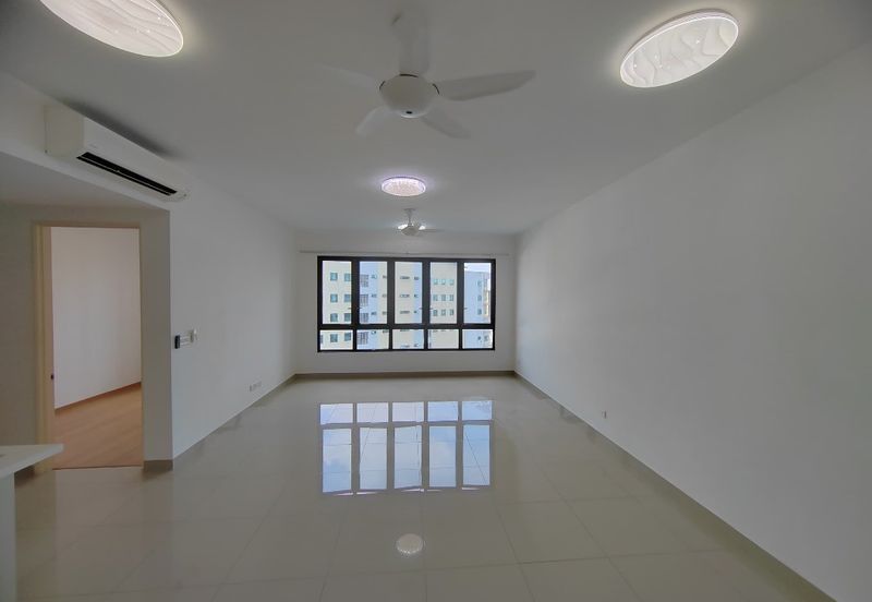 East Parc @ Menjalara