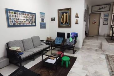 Bandar Menjalara (Desa Seri Mahkota)