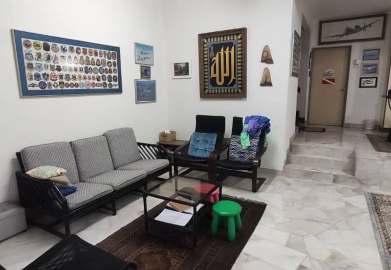 Bandar Menjalara (Desa Seri Mahkota)