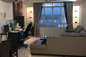 Casa Prima Condominium