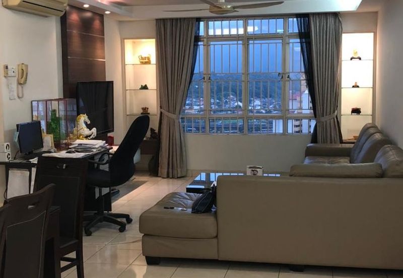 Casa Prima Condominium