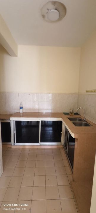 Tropika apartment Bandar bukit tinggi, 2nd floor, kitchen cabinet for rent, Selangor, Port Klang