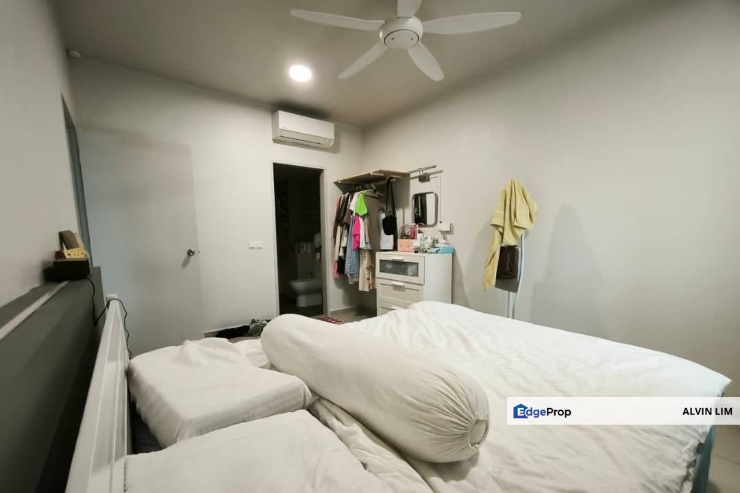 Huni Eco Ardence, setia alam partially furnished below market price for sale , Selangor, Setia Alam/Alam Nusantara