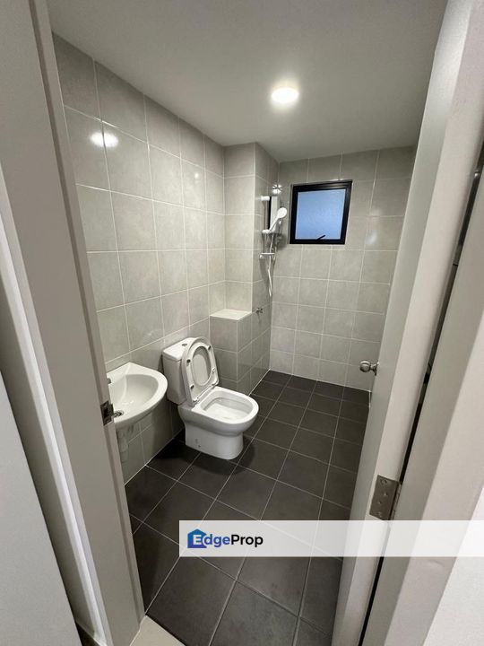 Huni Residence, eco ardence, partially furnished for rent , Selangor, Setia Alam/Alam Nusantara