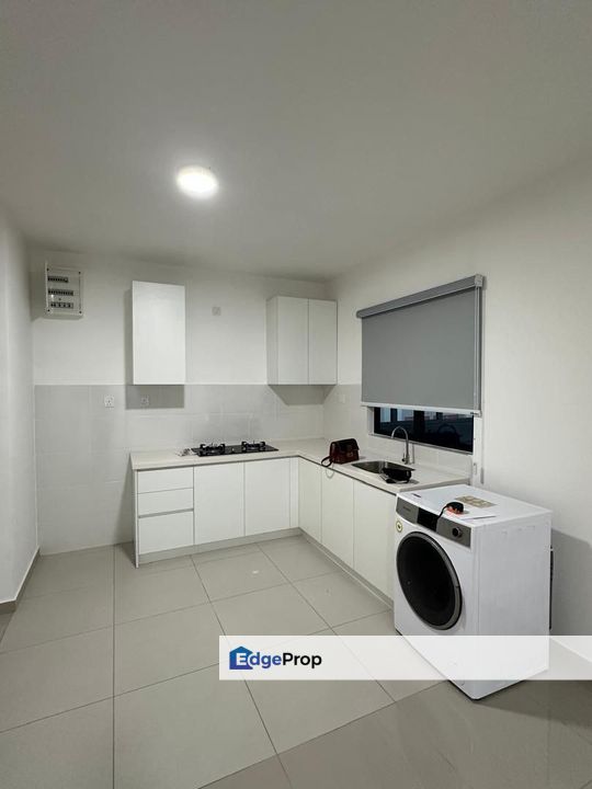 Huni Residence, eco ardence, partially furnished for rent , Selangor, Setia Alam/Alam Nusantara