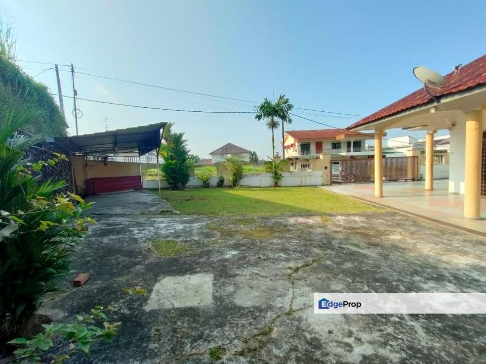 Taman Johor for Sale @RM1,000,000 By BENSON NEOH | EdgeProp.my