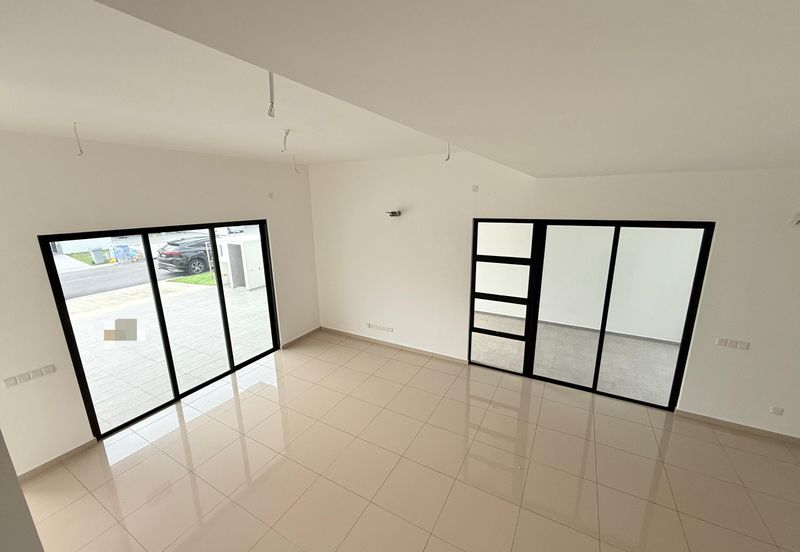 The Borough @ Eco Botanic 2